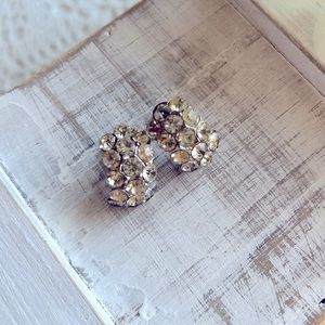 Vintage - Sparkly Rhinestone Earrings - Screw Back